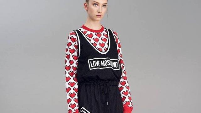 1. Love Moschino Imagen recurso