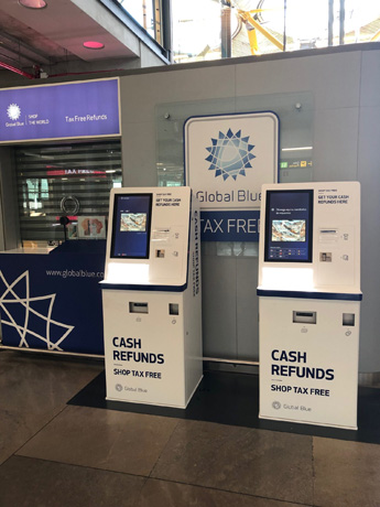 Cajeros automáticos' para devolución del IVA en el Aeropuerto Madrid- Barajas