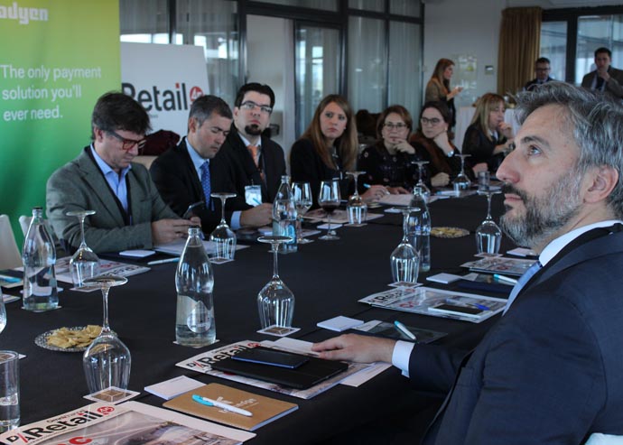 De derecha a izquierda: José Luis Peinó (The Digital Gate), Juan Jóse Llorente (Ayden), Sergio Fernández (Pisamonas), Caroline Arrú (Mariounnaud),Paula del Río (Suela Spain), Ana Meso Pertusa (Sunion), Pilar Castilla (Coviran) y Jaime Maximiliano (Techedge).