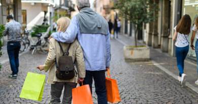 Las ventas de Comertia en noviembre se contraen un 30,1%