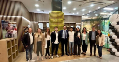 La firma, que abrió en el centro comercial Gran Vía de Hortaleza, ofrece zapatillas sostenibles fabricadas en España, hechas con materiales reciclados