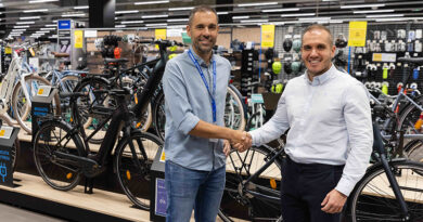 La colaboración entre Decathlon y AMBE buscan desarrollar estrategias comunes que impulsen el uso de la bicicleta