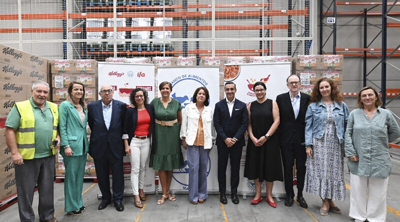 Gema Escrivá, directora general del Banco de Alimentos de Madrid; Susana Entero, directora general de Kellanova; Juan Manuel Morales, director general del Grupo IFA; Amparo Lobato, directora de asuntos corporativos de Kellanova; Pablo Prada vocal del Comité Ejecutivo de Fesbal