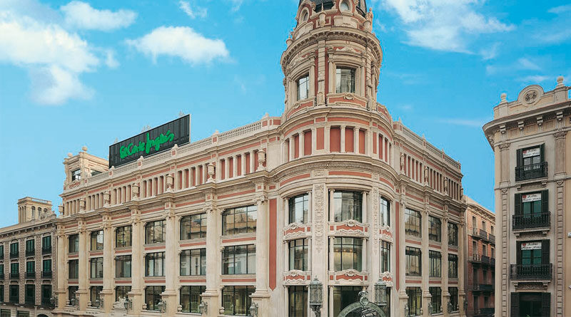 Baja la persiana El Corte Inglés Portal de l’Àngel de Barcelona