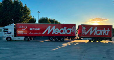 MediaMarkt incorpora a su flota un megatráiler de biodiesel HVO