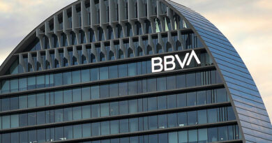 El comercio catalán, contrario a la OPA de BBVA a Banco Sabadell