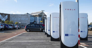 Valle Real se convierte en referente de movilidad sostenible en Cantabria al instalar los supercargadores de Tesla más cercanos a Santander