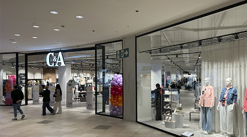 La tienda de C&A Boulevard Vitoria amplia su espacio en El Boulevard, al contar el nuevo local de 1.700 metros cuadrados