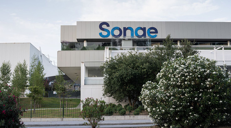 Sonae opera en España en los sectores de perfumería y bienestar, moda y electrónica, centros comerciales e inmobiliario, así como en tecnologías de la información