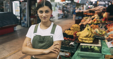 mujeres comercio local