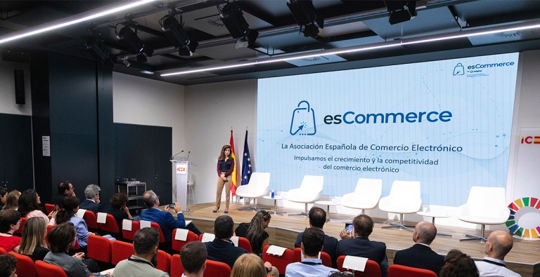 La asociación articula su propuesta de valor en torno a la inteligencia de datos, formación, seguimiento regulatorio, confianza digital y acceso a financiación pública