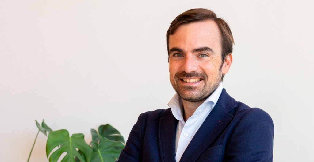 Su último cargo fue el de director de marketing de Diageo en Italia, desde el que participó en la apertura de la oficina de Milán.