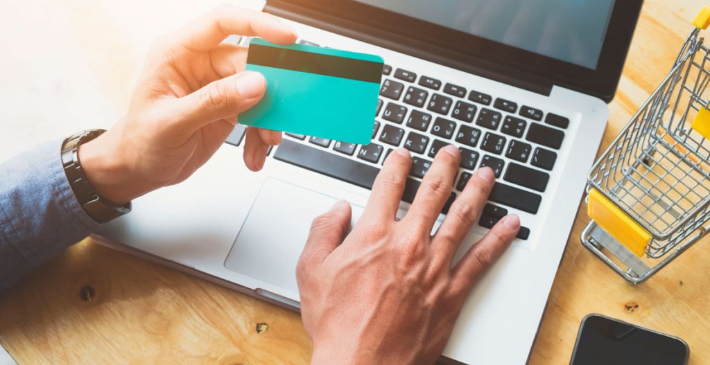 La automatización del checkout reduce pérdidas de ventas en verano