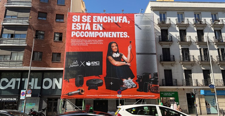 La campaña se amplía con una serie de contenidos audiovisuales en los que los productos de PcComponentes funcionan como parte del propio relato creativo