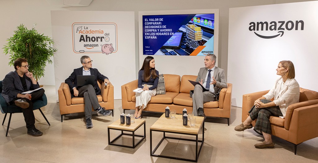 Estas conclusiones fueron presentadas hoy en una mesa redonda en la que han participado Ana Sánchez-Jauregui, directora de consumo en Amazon.es, Miguel Ángel Ruiz presidente de la Asociación Española de Consumidores, la creadora de contenido Paloma Blanc, en representación de las familias españolas y Pablo Foncillas, consejero y profesor de escuela de negocios